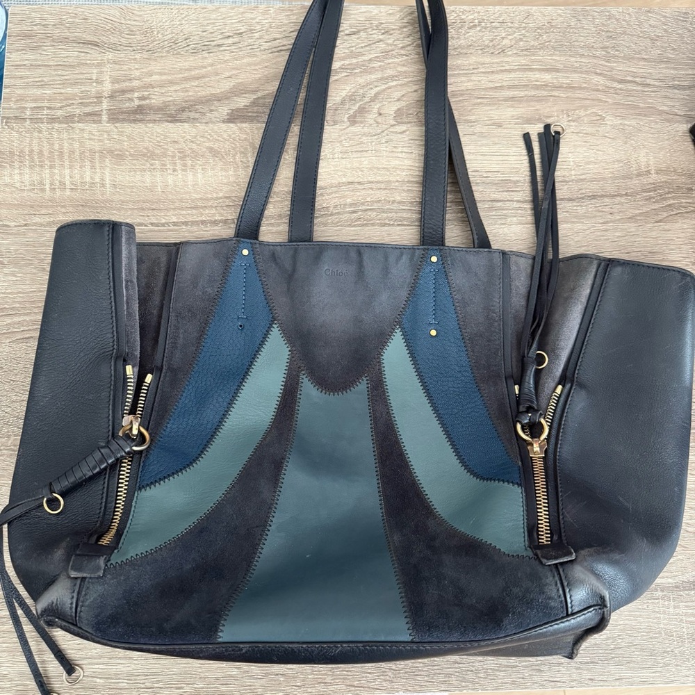 Chic Black and Blue Designer Tote Bag - Picture 3 of 14